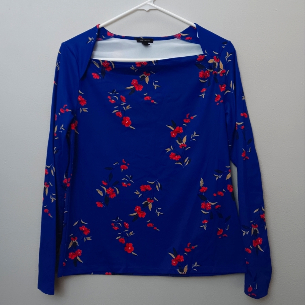 Ann Taylor Floral Refined Stretch Envelope Neck Top Size Small Blue Red Beige